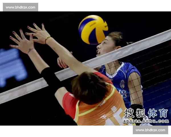 逆境鏖战显王者风范2017女排世界杯中国力克俄罗斯经典之战